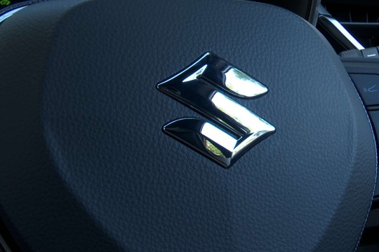 Suzuki Swace Estate 1.8 Full Hybrid Ultra Motion CVT